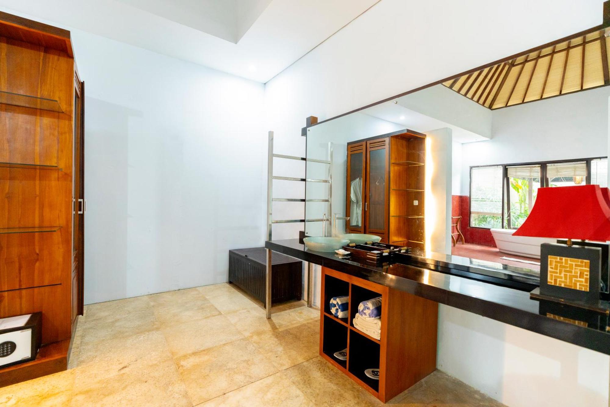 Amor Bali Villas & Spa Resort Seminyak Buitenkant foto